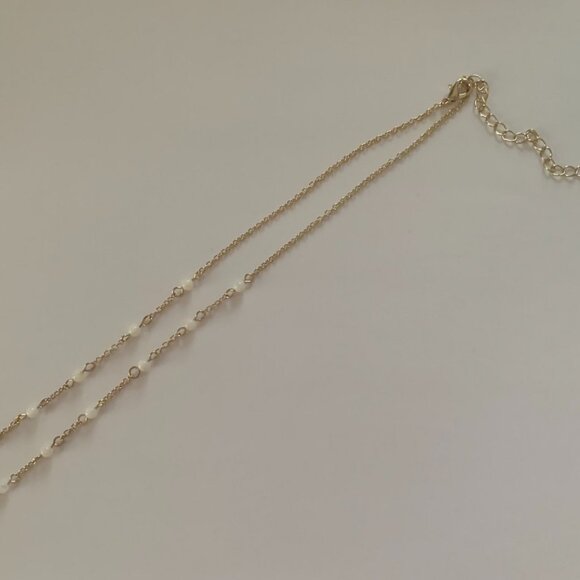 Faux Pearl Necklace - Picture 5 of 5